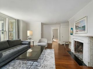 77 Coggeshall Avenue S, Newport, RI 02840