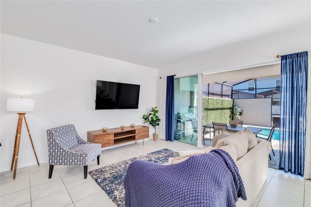 1700 TROPICAL PALMS CIRCLE, Kissimmee, FL 34747