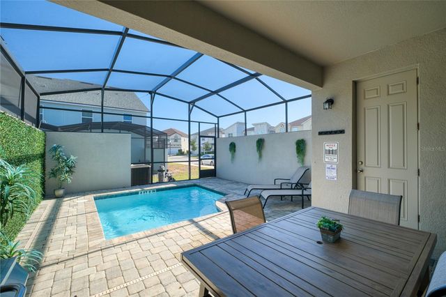 1700 TROPICAL PALMS CIRCLE, Kissimmee, FL 34747