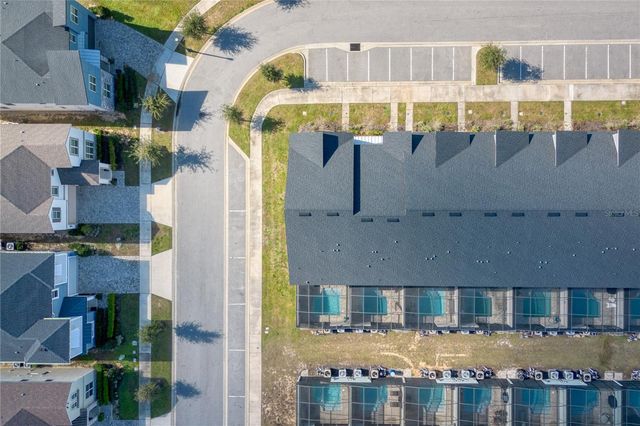 1700 TROPICAL PALMS CIRCLE, Kissimmee, FL 34747