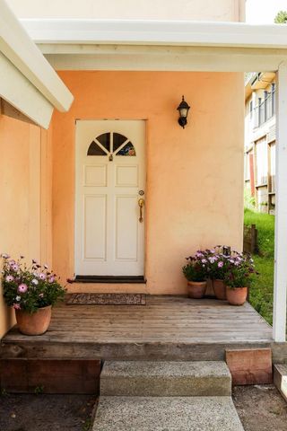 3239 Serra Avenue, Carmel, CA 93923