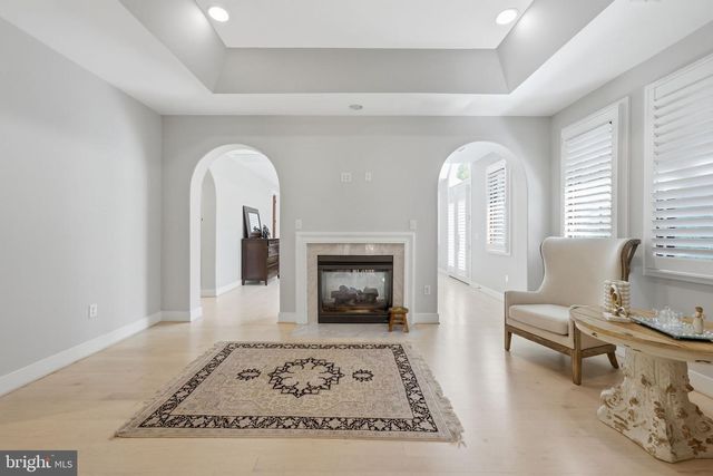 1231 INGLESIDE AVE, Mclean, VA 22101