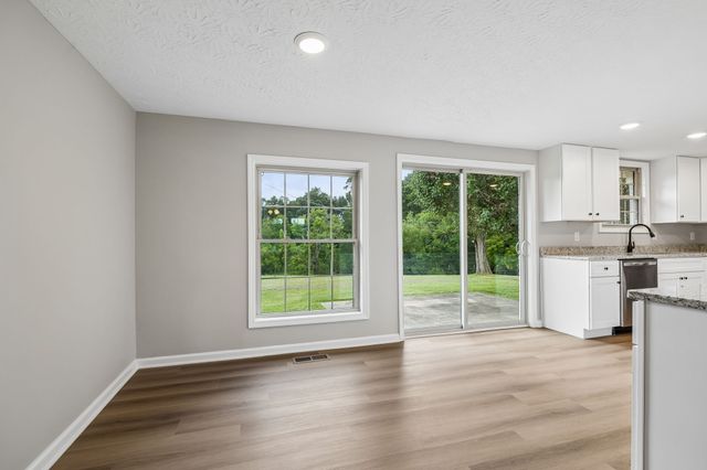 631 Bethany Rd, Red Boiling Springs, TN 37150