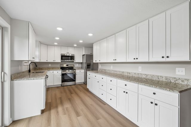 631 Bethany Rd, Red Boiling Springs, TN 37150