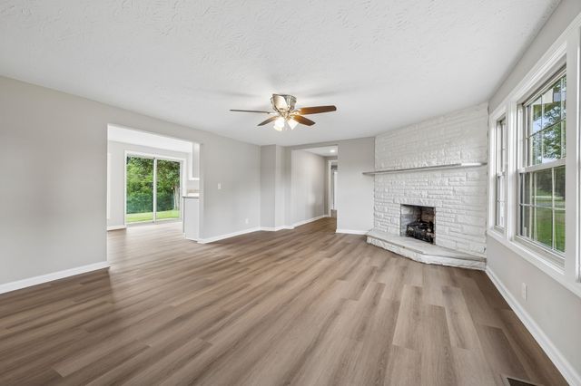 631 Bethany Rd, Red Boiling Springs, TN 37150