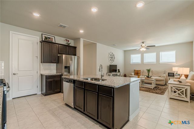 212 Bolivar Way 102, San Marcos, TX 78666