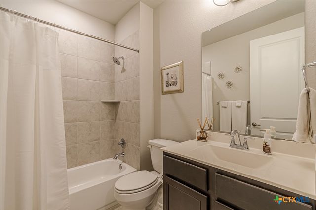 212 Bolivar Way 102, San Marcos, TX 78666