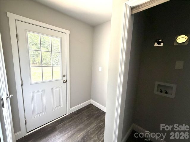 1200 Weststone Drive, Charlotte, NC 28208