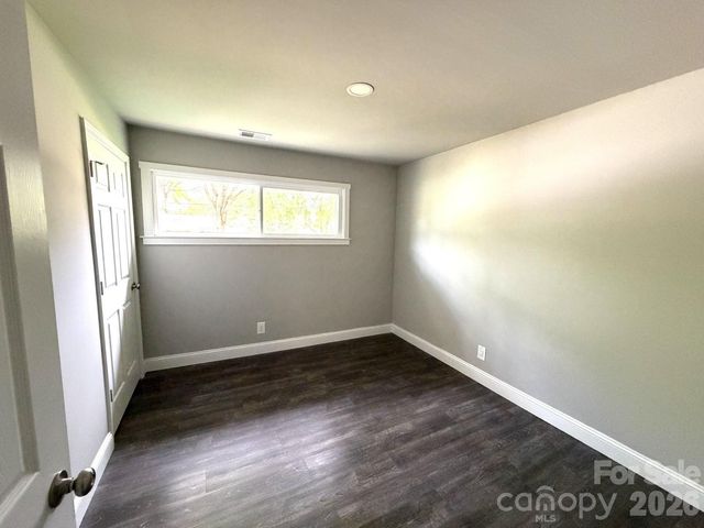 1200 Weststone Drive, Charlotte, NC 28208