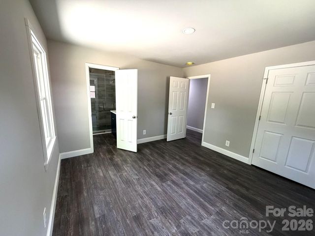 1200 Weststone Drive, Charlotte, NC 28208