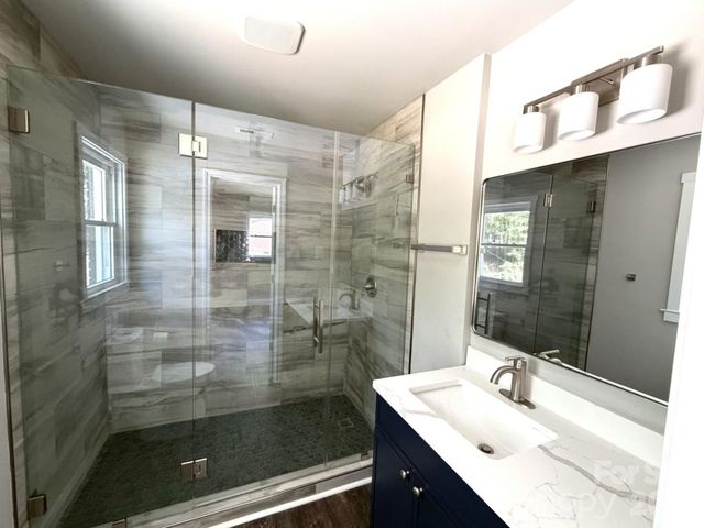 1200 Weststone Drive, Charlotte, NC 28208