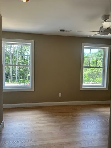 5 Harmony Lane, Exeter, RI 02822