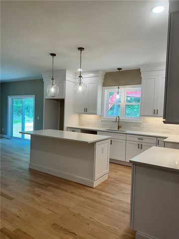 5 Harmony Lane, Exeter, RI 02822