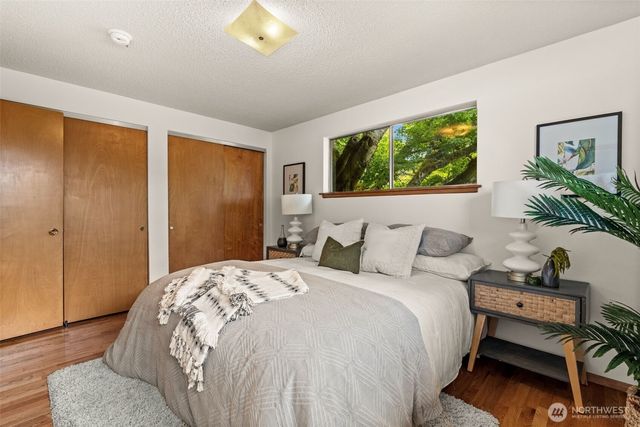 6901 N 18th Street, Tacoma, WA 98406