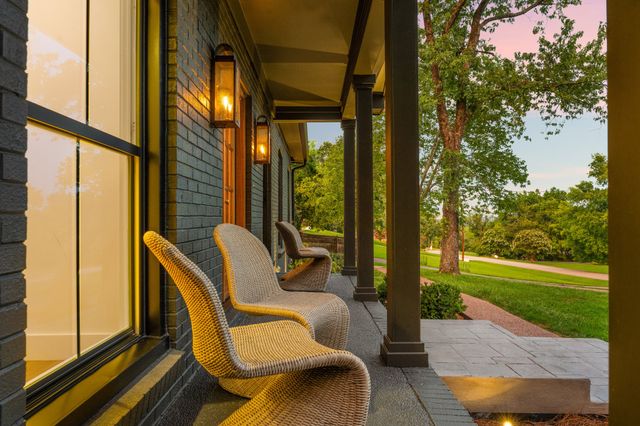 836 Forest Hills Dr, Nashville, TN 37220