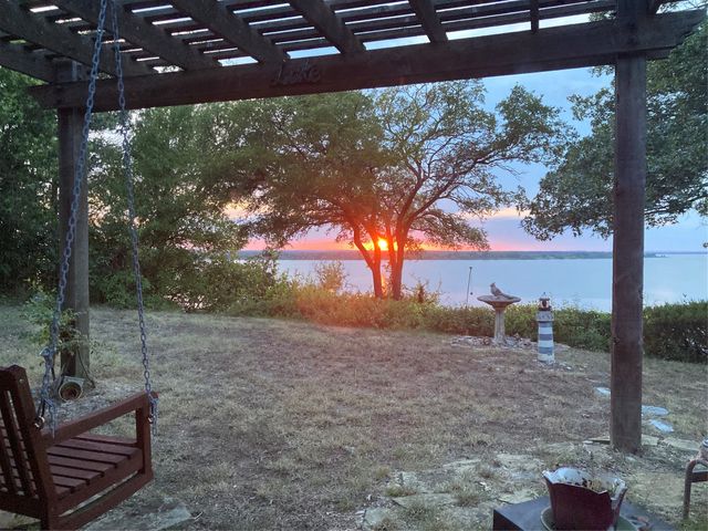 279 Canyon Drive, Whitney, TX 76692