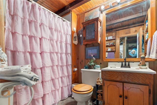 279 Canyon Drive, Whitney, TX 76692