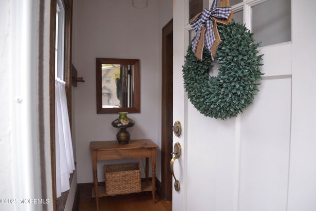 8 Norwood Court, West Long Branch, NJ 07764