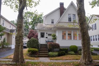 8 Norwood Court, West Long Branch, NJ 07764