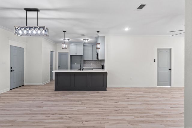 516 Madeleine Circle, Austin, AR 72007