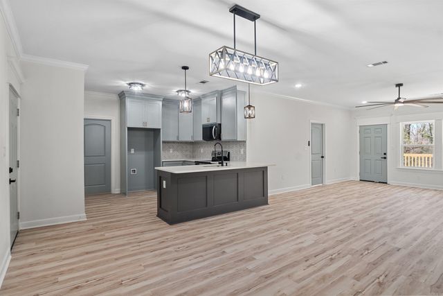 516 Madeleine Circle, Austin, AR 72007