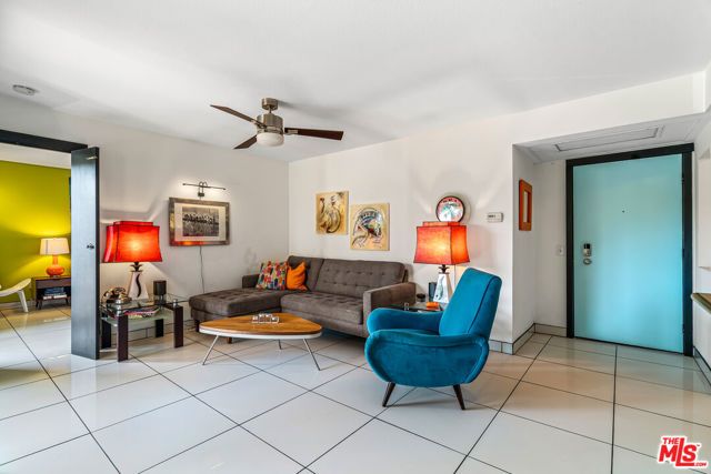 1550 S Camino Real 221, Palm Springs, CA 92264