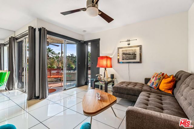 1550 S Camino Real 221, Palm Springs, CA 92264