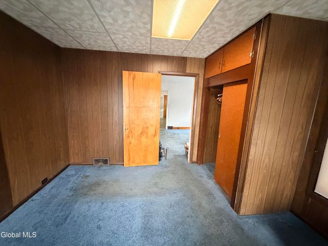 20 Franklin Street, Gloversville, NY 12078