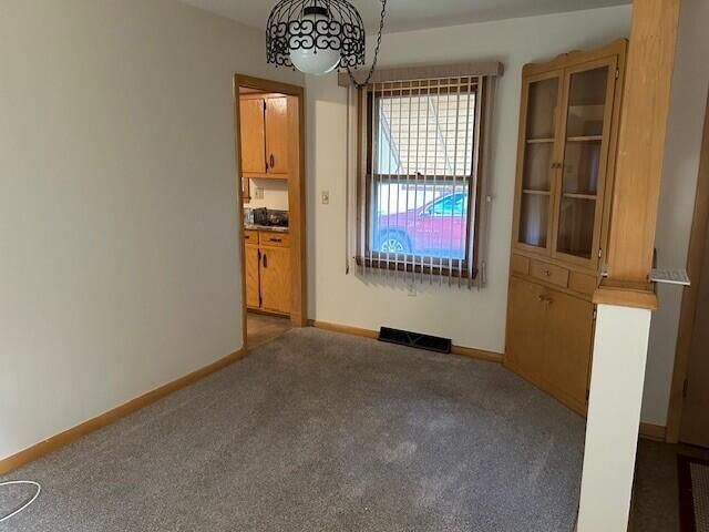 7650 N Delta PLACE, Milwaukee, WI 53223