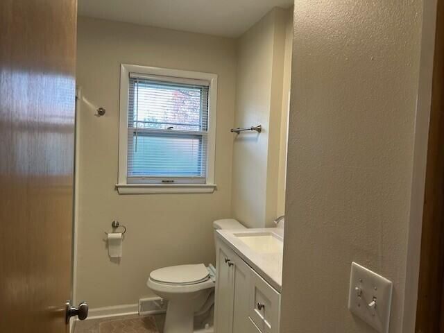 7650 N Delta PLACE, Milwaukee, WI 53223