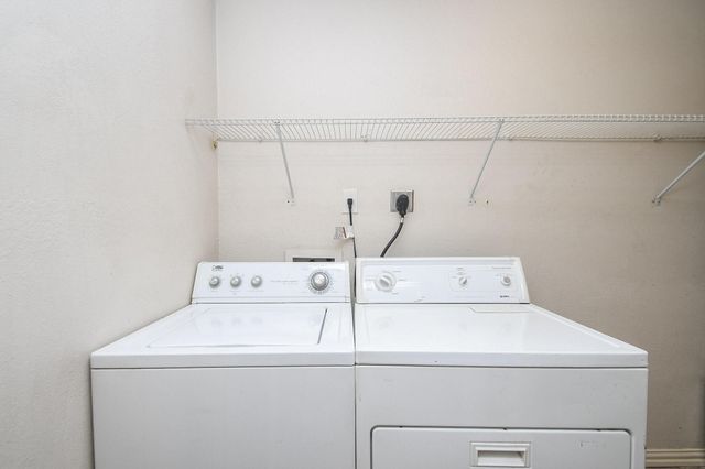 5710 Cherry Street, Houston, TX 77026