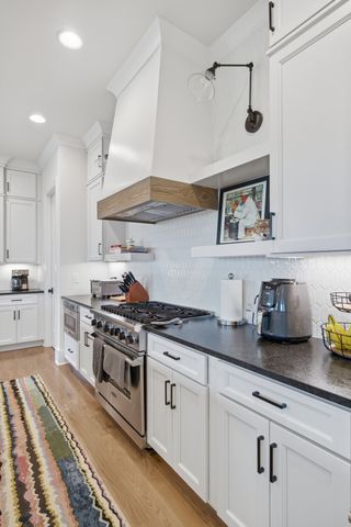 320 Chamberlin St, Nashville, TN 37209