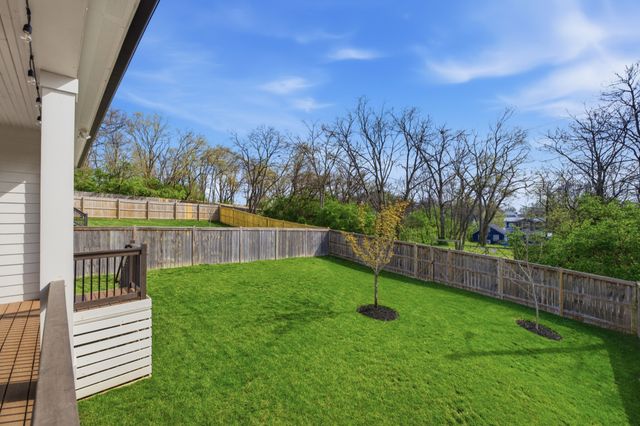 320 Chamberlin St, Nashville, TN 37209