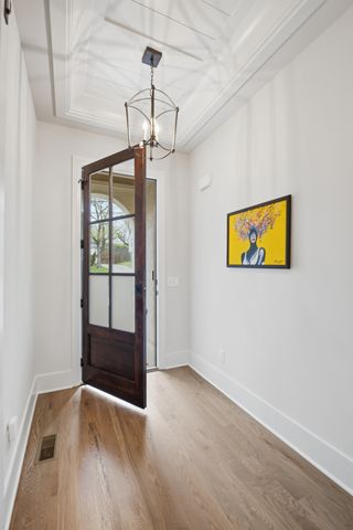 320 Chamberlin St, Nashville, TN 37209