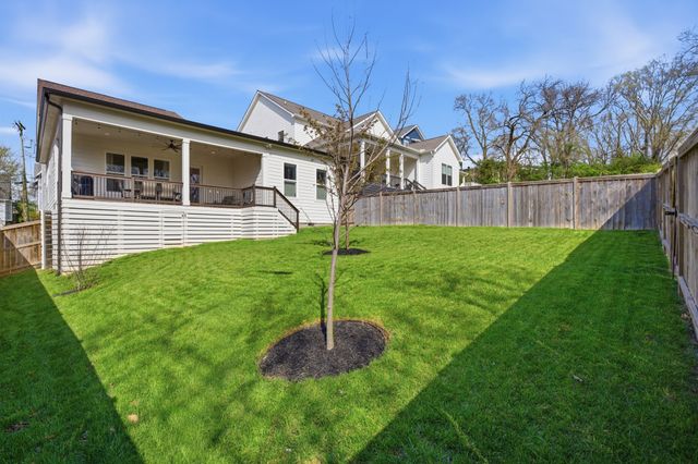 320 Chamberlin St, Nashville, TN 37209