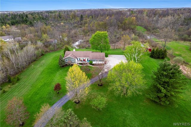 94 Westwood Road, Lancaster, NY 14086