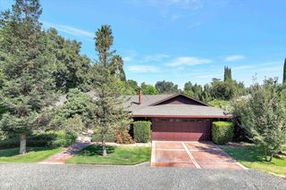 1075 Briar Ln, Yuba City, CA 95991
