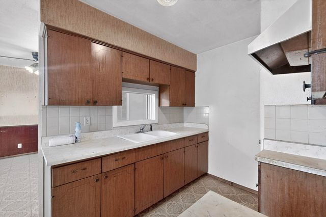 1214 Glenn Drive, Euless, TX 76039