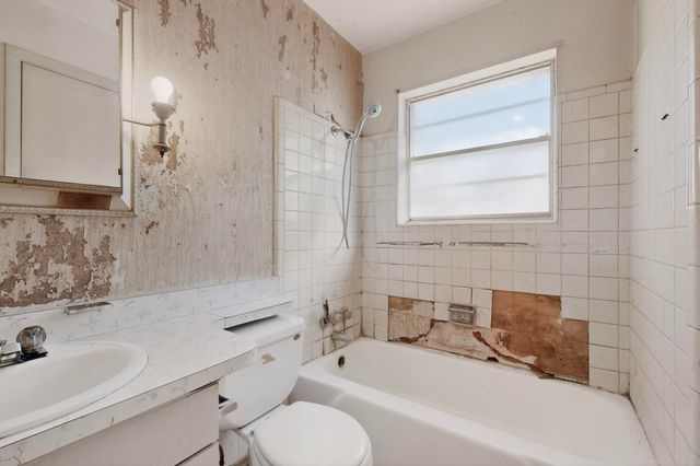 1214 Glenn Drive, Euless, TX 76039