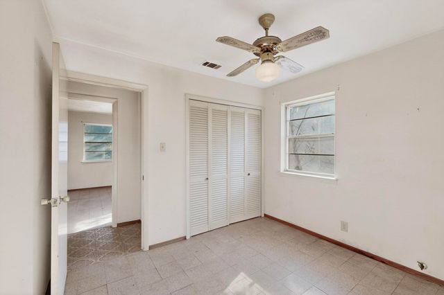 1214 Glenn Drive, Euless, TX 76039