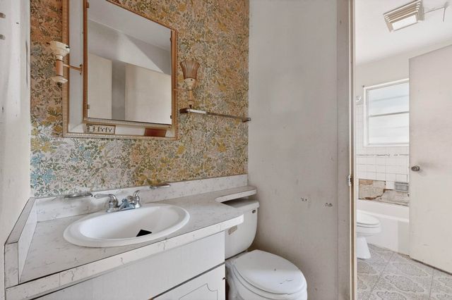 1214 Glenn Drive, Euless, TX 76039