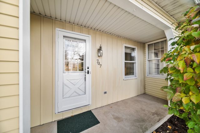 707 PINE TREE Drive, Girard, PA 16417