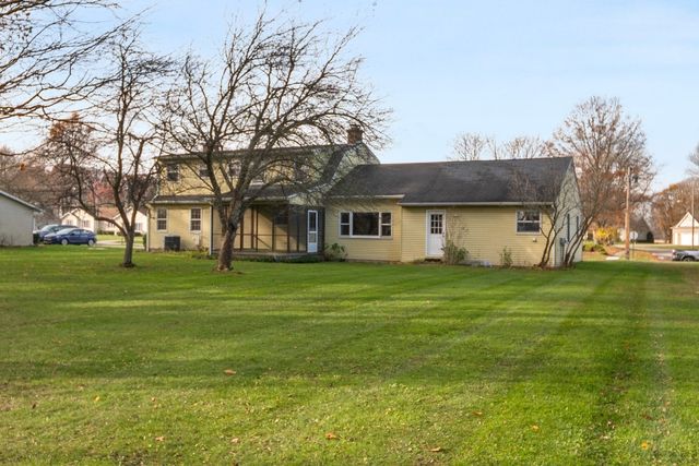 707 PINE TREE Drive, Girard, PA 16417