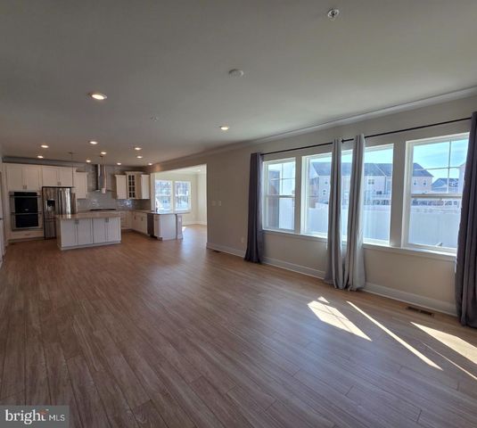 11410 JANE AUSTEN LN, White Plains, MD 20695