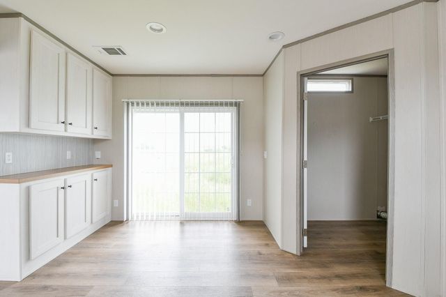 669 Road 5822, Cleveland, TX 77327