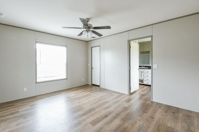 669 Road 5822, Cleveland, TX 77327