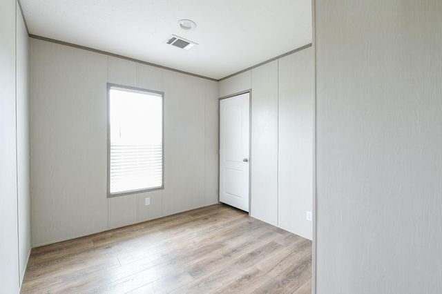 669 Road 5822, Cleveland, TX 77327