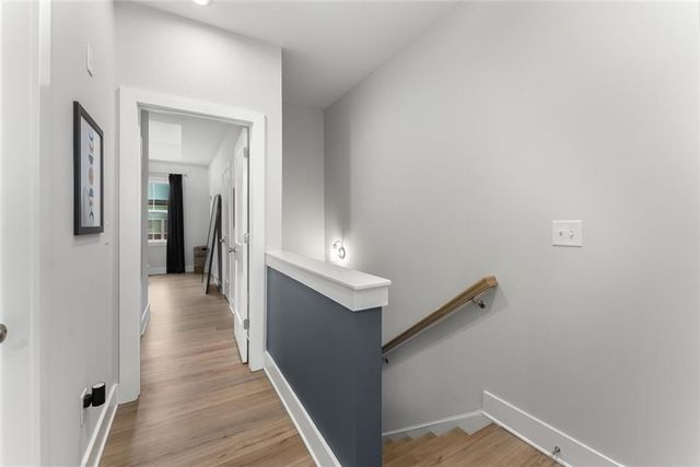 167 Color SE Circle, Atlanta, GA 30317