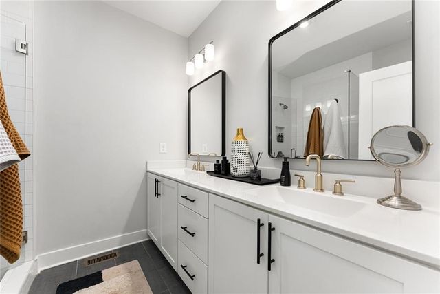 167 Color SE Circle, Atlanta, GA 30317