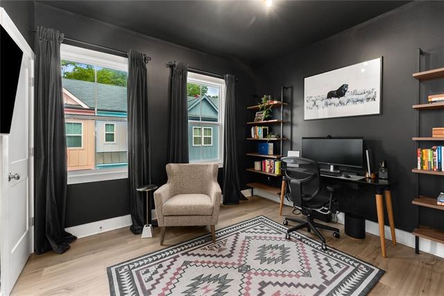 167 Color SE Circle, Atlanta, GA 30317